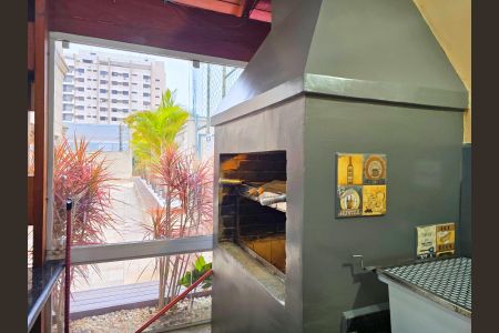 Apartamento à venda com 93m², 3 quartos e 2 vagas Apartamento à venda com 93m², 3 quartos e 2 vagasÁrea comum - Salão de festas 1