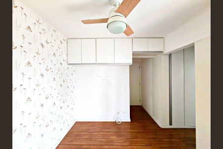 Apartamento à venda com 93m², 3 quartos e 2 vagas Apartamento à venda com 93m², 3 quartos e 2 vagasSuíte