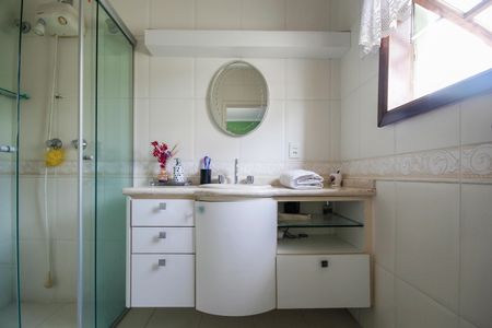 Casa para alugar com 400m², 4 quartos e 8 vagasBanheiro da Suíte 3