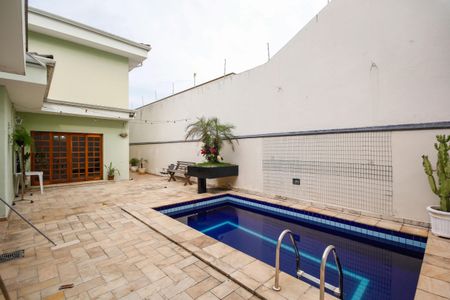 Casa para alugar com 400m², 4 quartos e 8 vagasÁrea Externa