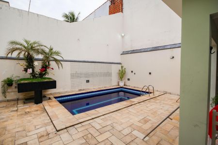 Casa para alugar com 400m², 4 quartos e 8 vagasÁrea Externa