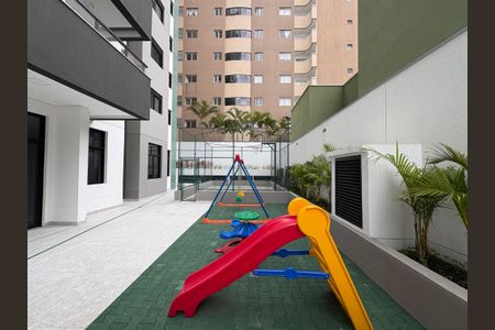 Apartamento à venda com 92m², 2 quartos e 2 vagas Apartamento à venda com 92m², 2 quartos e 2 vagasÁrea comum - Playground