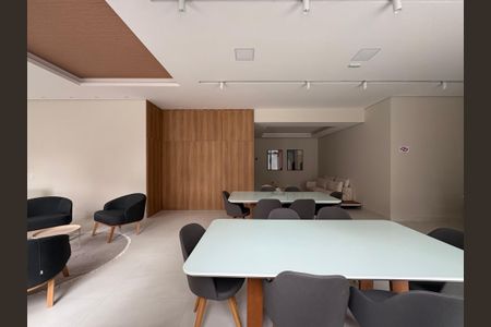 Apartamento à venda com 92m², 2 quartos e 2 vagas Apartamento à venda com 92m², 2 quartos e 2 vagasÁrea comum - Salão de festas