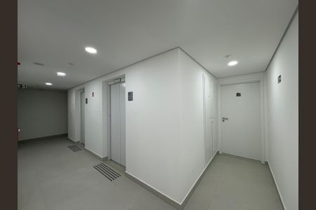 Apartamento à venda com 92m², 2 quartos e 2 vagas Apartamento à venda com 92m², 2 quartos e 2 vagasHall de entrada