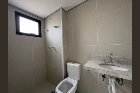Apartamento à venda com 92m², 2 quartos e 2 vagas Apartamento à venda com 92m², 2 quartos e 2 vagasBanheiro da Suíte 1