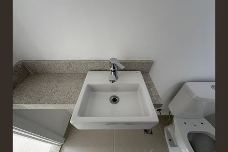 Apartamento à venda com 92m², 2 quartos e 2 vagas Apartamento à venda com 92m², 2 quartos e 2 vagasLavabo