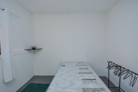 Quarto de casa para alugar com 1 quarto, 30m² em Interlagos, São Paulo