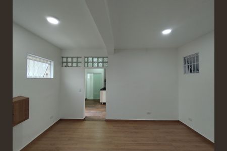 Casa para alugar com 30m², 1 quarto e sem vagaSala/Quarto