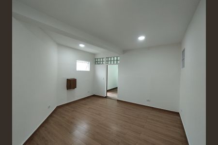 Sala/Quarto de casa para alugar com 1 quarto, 30m² em Vila Água Funda, São Paulo