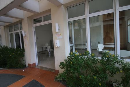 Apartamento para alugar com 43m², 2 quartos e 1 vagaÁrea comum - Salão de festas