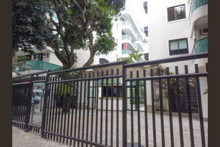 Apartamento à venda com 90m², 3 quartos e 1 vagaFachada