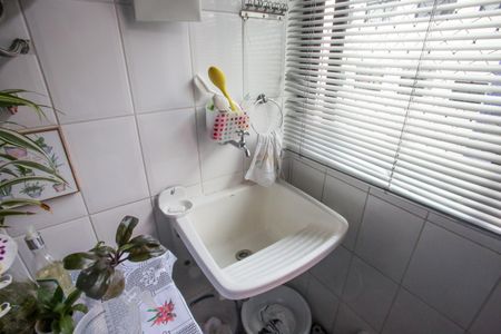 Apartamento à venda com 90m², 3 quartos e 1 vagaÁrea de Serviço