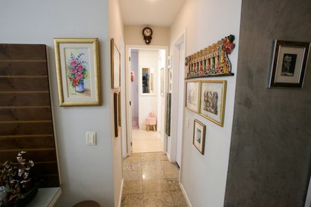 Apartamento à venda com 90m², 3 quartos e 1 vagaCorredor