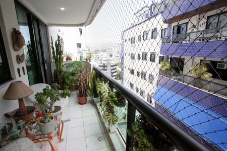 Apartamento à venda com 90m², 3 quartos e 1 vagaVaranda da Sala