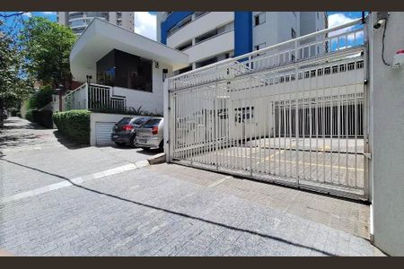 Apartamento à venda com 105m², 2 quartos e 1 vaga Apartamento à venda com 105m², 2 quartos e 1 vagaFachada