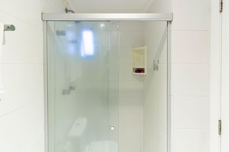 Apartamento à venda com 105m², 2 quartos e 1 vaga Apartamento à venda com 105m², 2 quartos e 1 vagaBanheiro da Suíte