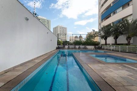 Apartamento à venda com 105m², 2 quartos e 1 vaga Apartamento à venda com 105m², 2 quartos e 1 vagaPiscina
