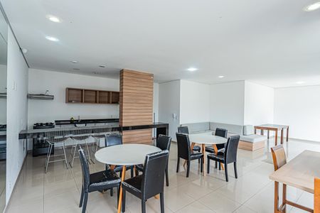 Apartamento à venda com 56m², 2 quartos e 1 vaga Apartamento à venda com 56m², 2 quartos e 1 vagaSalão de Festas