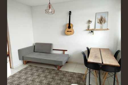 Apartamento à venda com 65m², 2 quartos e 1 vaga Apartamento à venda com 65m², 2 quartos e 1 vagaSala