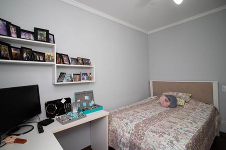 Apartamento à venda com 90m², 3 quartos e 2 vagas Apartamento à venda com 90m², 3 quartos e 2 vagasQuarto 2