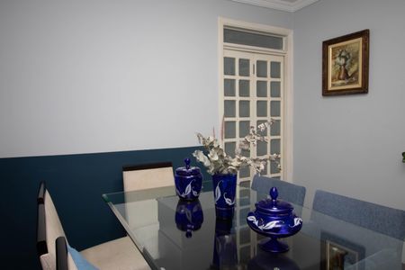 Apartamento à venda com 90m², 3 quartos e 2 vagas Apartamento à venda com 90m², 3 quartos e 2 vagasSala de Jantar