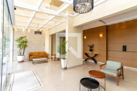 Apartamento à venda com 90m², 3 quartos e 2 vagas Apartamento à venda com 90m², 3 quartos e 2 vagasHall social