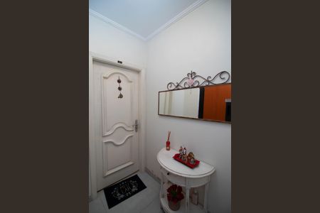 Apartamento à venda com 90m², 3 quartos e 2 vagas Apartamento à venda com 90m², 3 quartos e 2 vagasHall de entrada