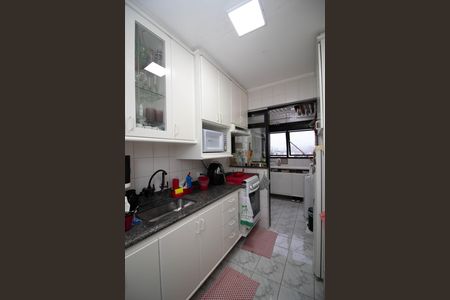 Apartamento à venda com 90m², 3 quartos e 2 vagas Apartamento à venda com 90m², 3 quartos e 2 vagasCozinha