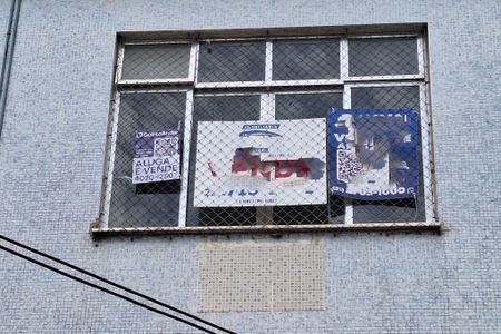 Apartamento à venda com 50m², 1 quarto e sem vaga Apartamento à venda com 50m², 1 quarto e sem vagaPlaquinha