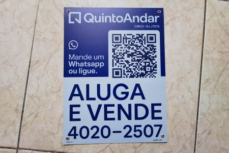 Apartamento à venda com 50m², 1 quarto e sem vaga Apartamento à venda com 50m², 1 quarto e sem vagaPlaquinha