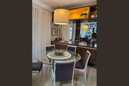 Casa de condomínio para alugar com 117m², 3 quartos e 2 vagas Casa de condomínio para alugar com 117m², 3 quartos e 2 vagasSala