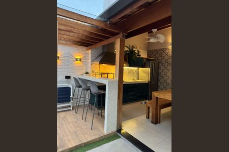Casa de condomínio para alugar com 117m², 3 quartos e 2 vagas Casa de condomínio para alugar com 117m², 3 quartos e 2 vagasEspaço Gourmet