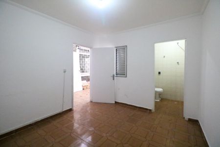 Casa à venda com 163m², 4 quartos e 4 vagas Casa à venda com 163m², 4 quartos e 4 vagasQuarto de Serviço