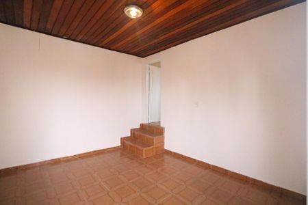 Casa à venda com 163m², 4 quartos e 4 vagas Casa à venda com 163m², 4 quartos e 4 vagasQuarto de Serviço 2