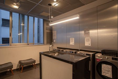 Studio à venda com 20m², 1 quarto e sem vaga Studio à venda com 20m², 1 quarto e sem vagaLavanderia