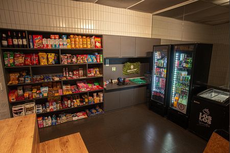 Studio à venda com 20m², 1 quarto e sem vaga Studio à venda com 20m², 1 quarto e sem vagaÁrea comum - Salão de festas