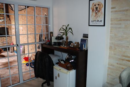 Sala de casa de condomínio para alugar com 2 quartos, 75m² em Bairro Jardim Nossa Senhora das Graças, Cotia