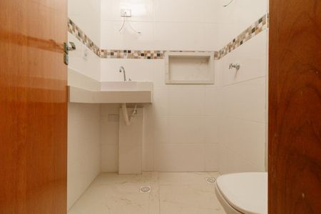 Apartamento para alugar com 49m², 2 quartos e sem vaga Apartamento para alugar com 49m², 2 quartos e sem vagaBanheiro