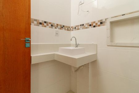Apartamento para alugar com 49m², 2 quartos e sem vaga Apartamento para alugar com 49m², 2 quartos e sem vagaBanheiro