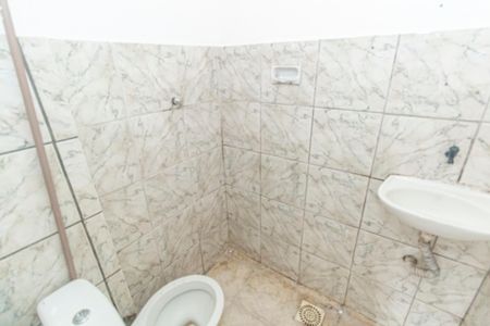 Banheiro de casa para alugar com 0 quarto, 30m² em Praça Seca, Rio de Janeiro