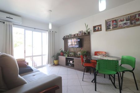 Sala de apartamento à venda com 2 quartos, 60m² em Rio Branco, Novo Hamburgo