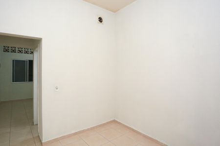 Studio para alugar com 25m², 1 quarto e sem vaga Studio para alugar com 25m², 1 quarto e sem vagaQuarto