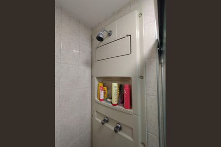 Apartamento à venda com 72m², 3 quartos e 1 vagaBanheiro 