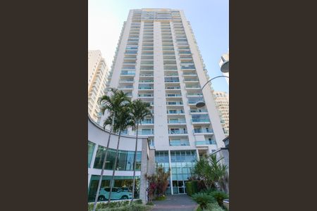 Apartamento para alugar com 82m², 2 quartos e 2 vagasFachada