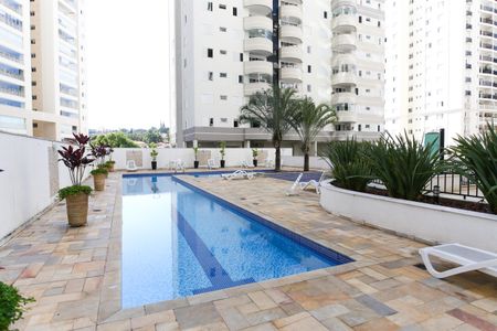 Apartamento para alugar com 82m², 2 quartos e 2 vagasÁrea comum - Piscina