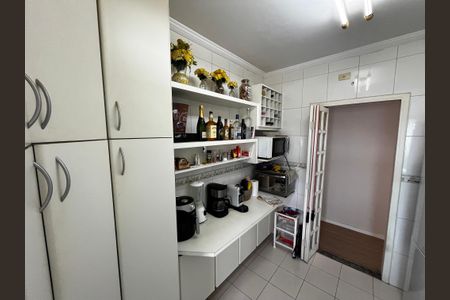 Apartamento para alugar com 66m², 2 quartos e 1 vaga Apartamento para alugar com 66m², 2 quartos e 1 vagaCozinha