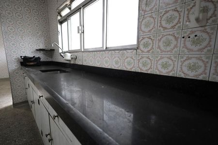 Casa para alugar com 120m², 4 quartos e 3 vagas Casa para alugar com 120m², 4 quartos e 3 vagasCozinha