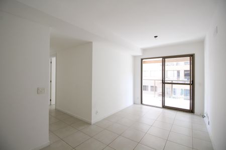 Sala de apartamento à venda com 2 quartos, 70m² em Freguesia (jacarepaguá), Rio de Janeiro