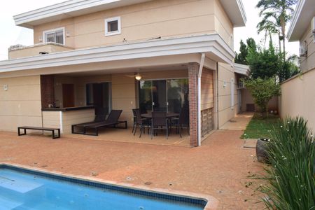 Casa de condomínio para alugar com 260m², 3 quartos e 4 vagasÁrea comum - Piscina