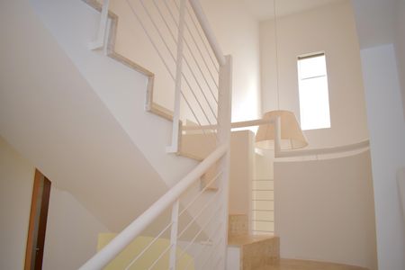 Casa de condomínio para alugar com 260m², 3 quartos e 4 vagasEscada